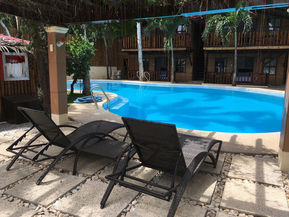 Pyramid Resort Panglao Extérieur photo